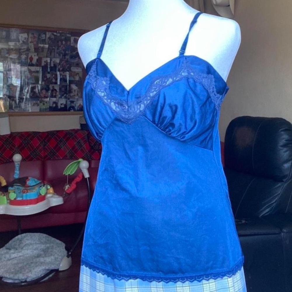 Blue cami - Picture 2 of 4
